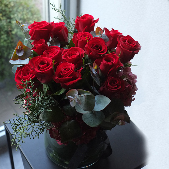 赤薔薇のフラワーアレンジメント